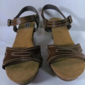 Dr. Scholl's Brown Leather Sandals with Adjustable Buckles